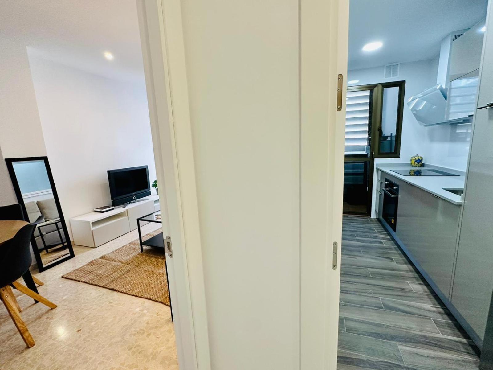 Apartamento El Atelier de la Victoria Grupo AC Gestion Cádiz Exterior foto